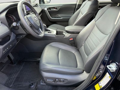2023 Toyota RAV4 XLE Premium CLEAN CARFAX 1 OWNER