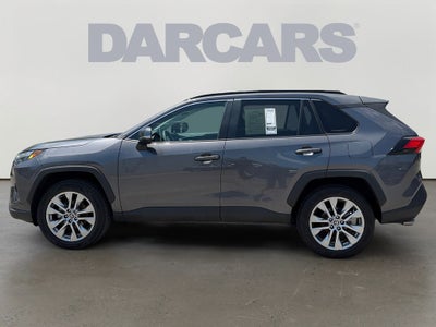 2024 Toyota RAV4 XLE Premium HEATED SEATS / POWER MOONROOF