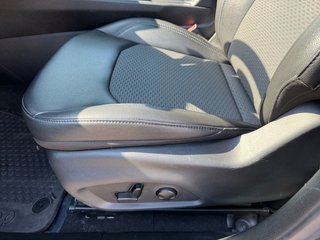 2025 Jeep Compass Latitude 1 OWNER / CLEAN CARFAX / POWER LIFTGATE / ALPINE S
