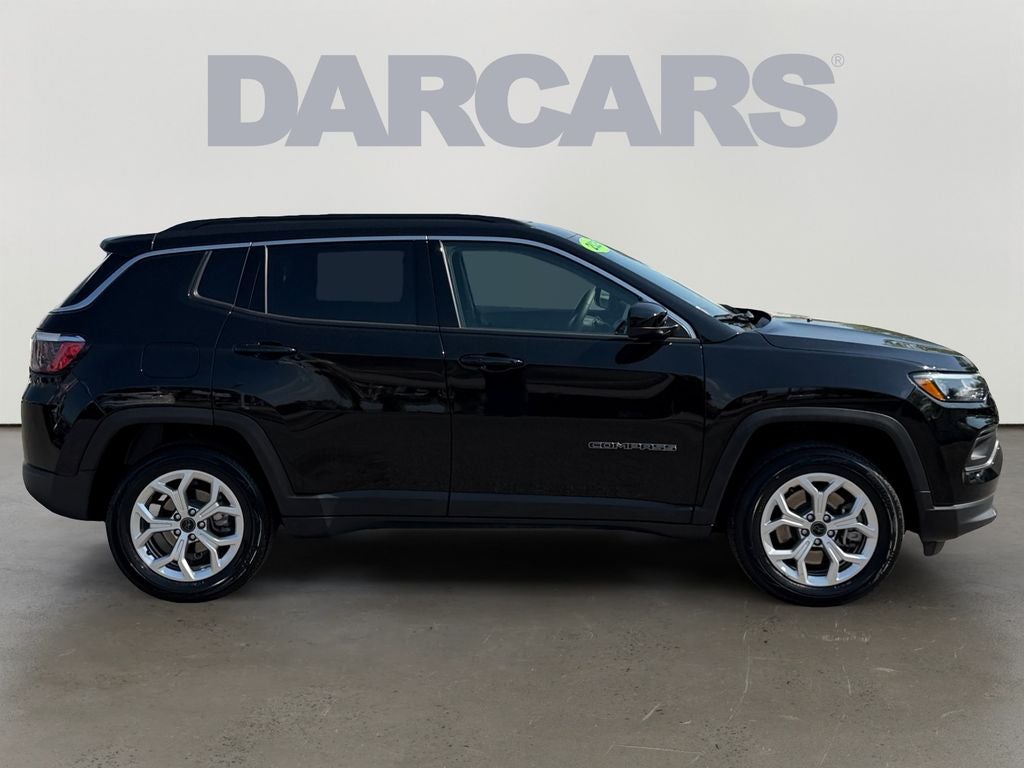 2025 Jeep Compass Latitude 1 OWNER / CLEAN CARFAX / POWER LIFTGATE / ALPINE S