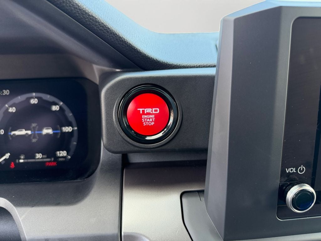 2025 Toyota Tacoma TRD Off-Road