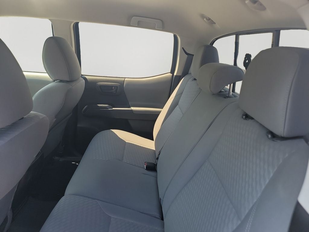 2022 Toyota Tacoma SR 1 OWNER / CLEAN CARFAX
