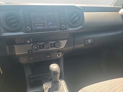 2022 Toyota Tacoma SR 1 OWNER / CLEAN CARFAX