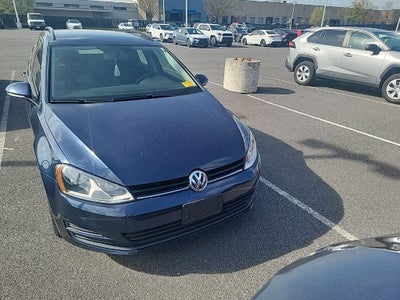 2016 Volkswagen Golf SportWagen S