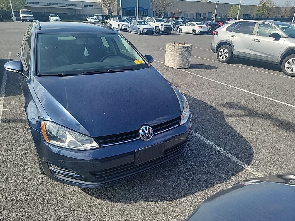 2016 Volkswagen Golf SportWagen S