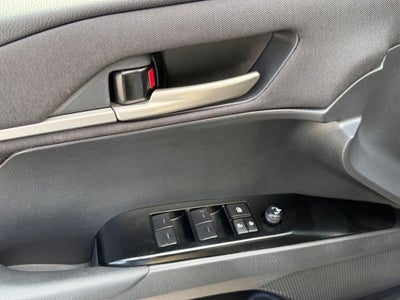 2025 Toyota Camry LE CLEAN CARFAX 1 OWNER
