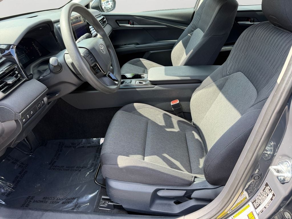2025 Toyota Camry LE CLEAN CARFAX 1 OWNER
