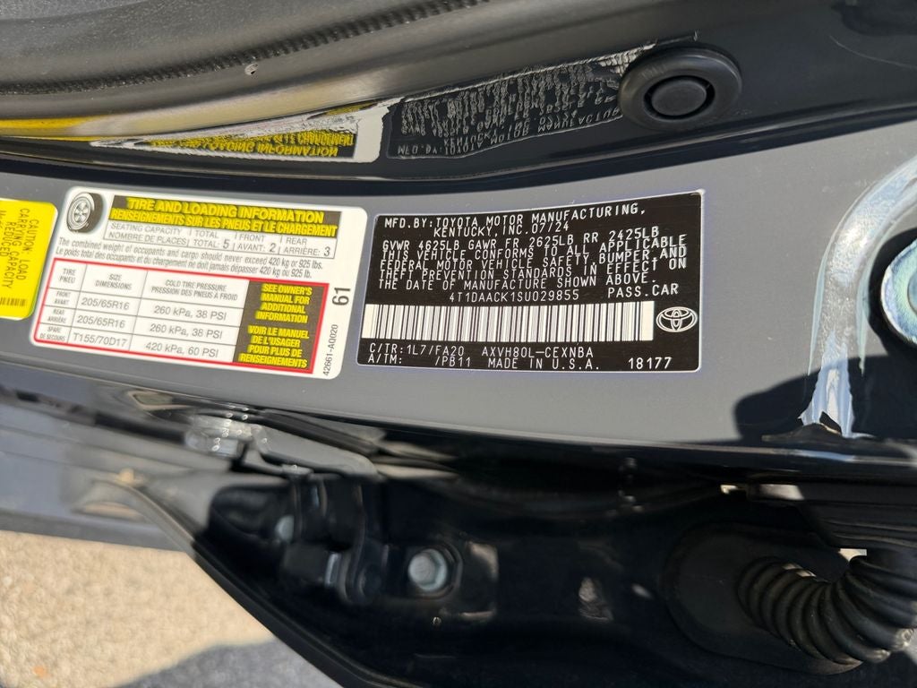 2025 Toyota Camry LE CLEAN CARFAX 1 OWNER