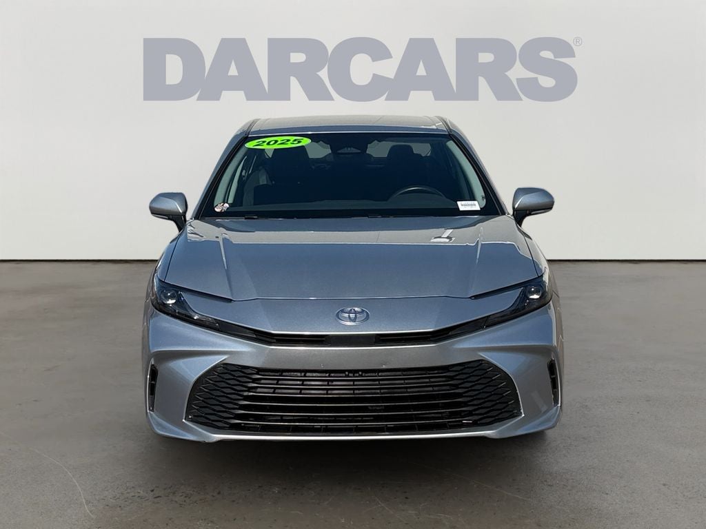 2025 Toyota Camry LE 1 OWNER / CLEAN CARFAX