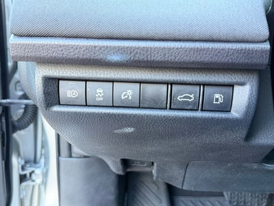 2025 Toyota Camry LE 1 OWNER / CLEAN CARFAX