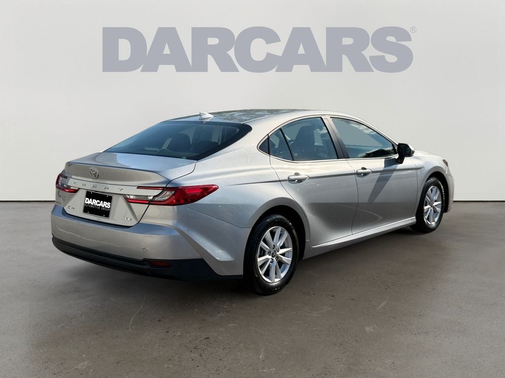 2025 Toyota Camry LE 1 OWNER / CLEAN CARFAX