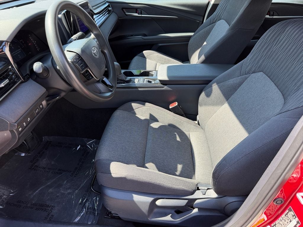 2025 Toyota Camry LE CLEAN CARFAX 1 OWNER