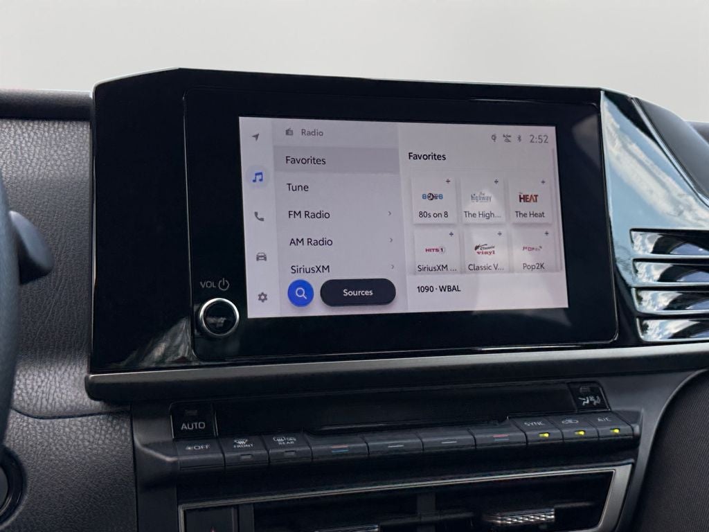 2025 Toyota Camry LE CLEAN CARFAX 1 OWNER