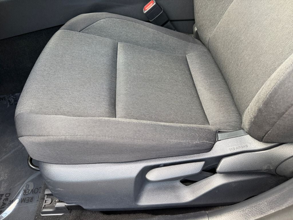 2025 Toyota Camry LE CLEAN CARFAX 1 OWNER