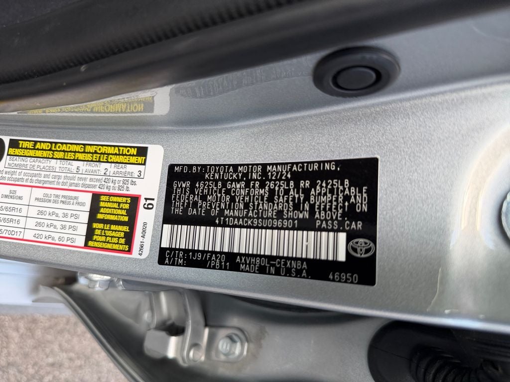 2025 Toyota Camry LE CLEAN CARFAX 1 OWNER
