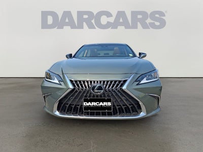 2025 Lexus ES 300h 300h