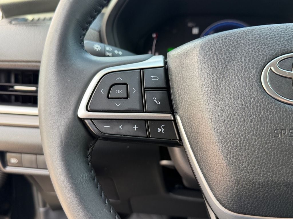 2025 Toyota Grand Highlander Hybrid XLE Bench Seat
