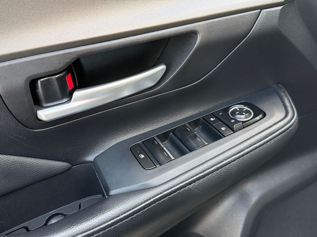 2025 Toyota Grand Highlander Hybrid XLE Bench Seat