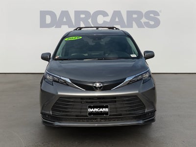 2026 Toyota Sienna LE 8 Passenger