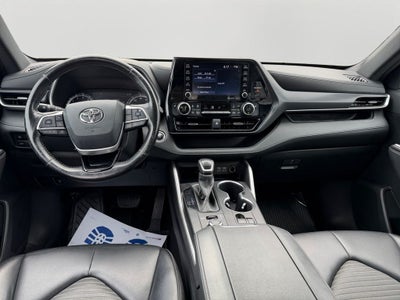2022 Toyota Highlander XSE POWER LIFTGATE / HEATED SEATS