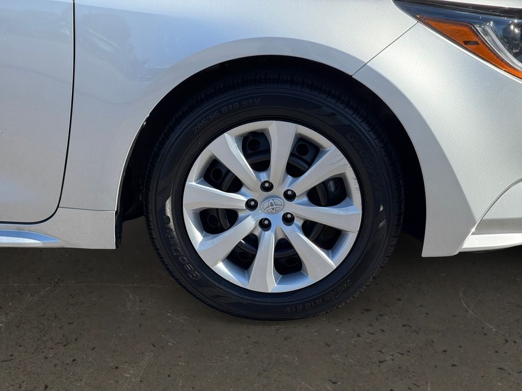 2025 Toyota Corolla LE w/Bluetooth