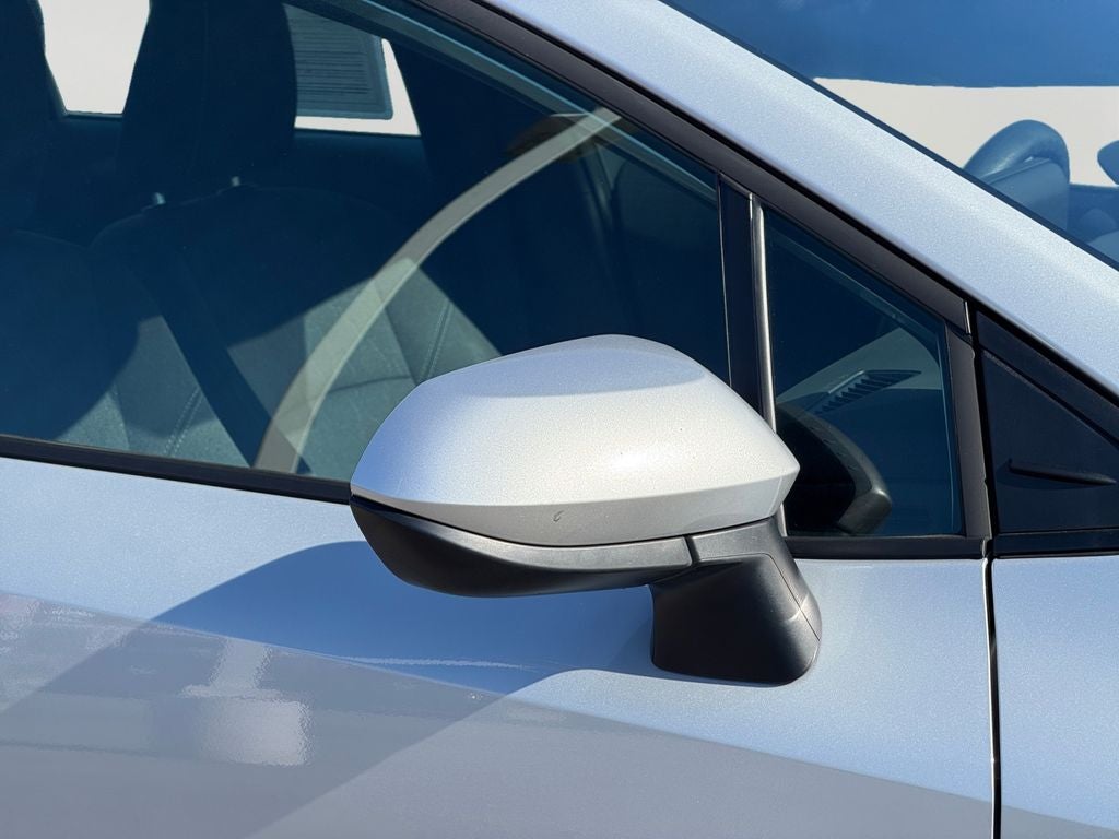 2025 Toyota Corolla LE w/Bluetooth
