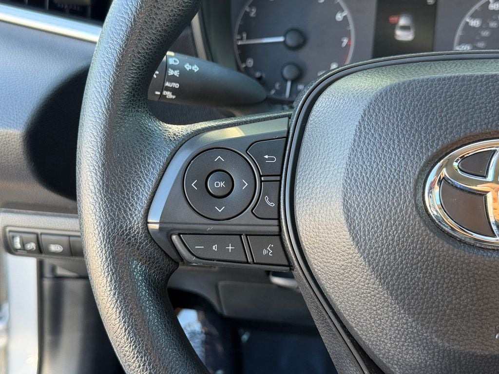 2025 Toyota Corolla LE w/Bluetooth