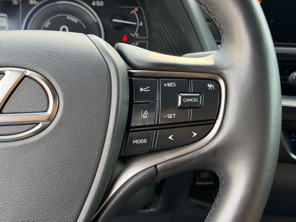 2024 Lexus UX 250h Premium 250h Premium w/ Sun Roof