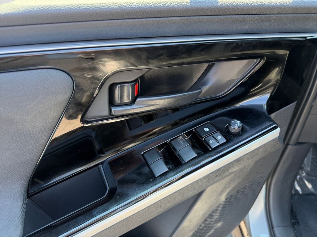 2023 Subaru Solterra Premium w/ Navigation