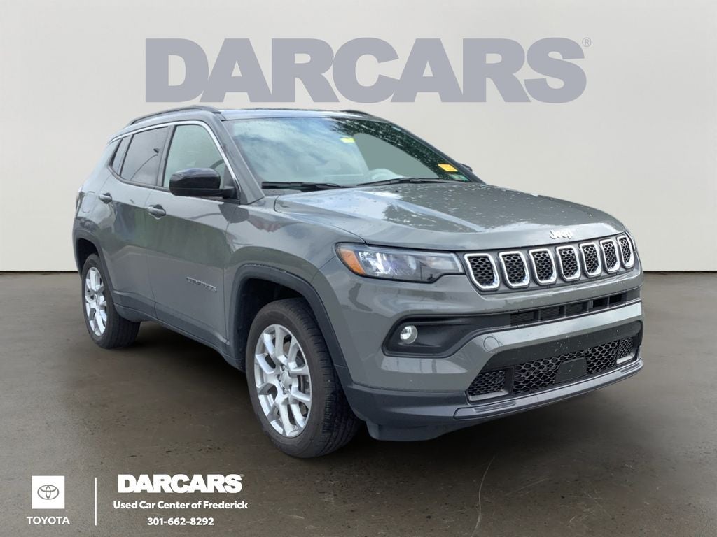 2023 Jeep Compass Latitude Lux