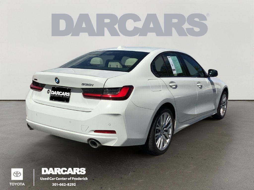 2023 BMW 3 Series 330i xDrive