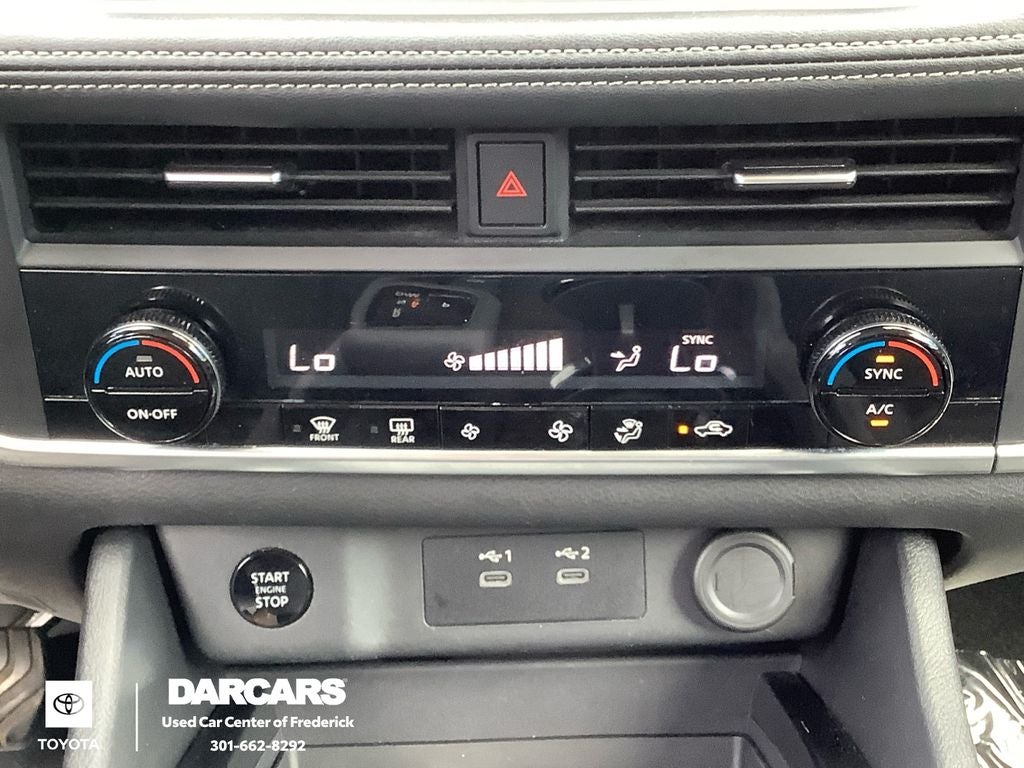 2024 Nissan Rogue SV