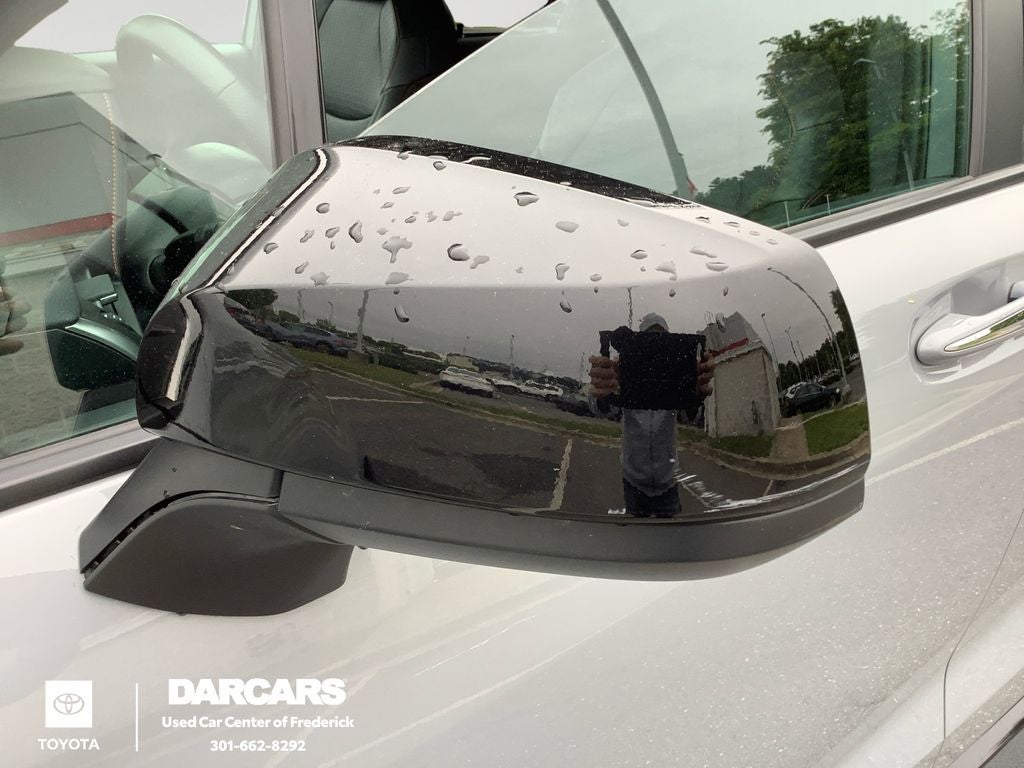 2024 Toyota Sienna XSE 7 Passenger