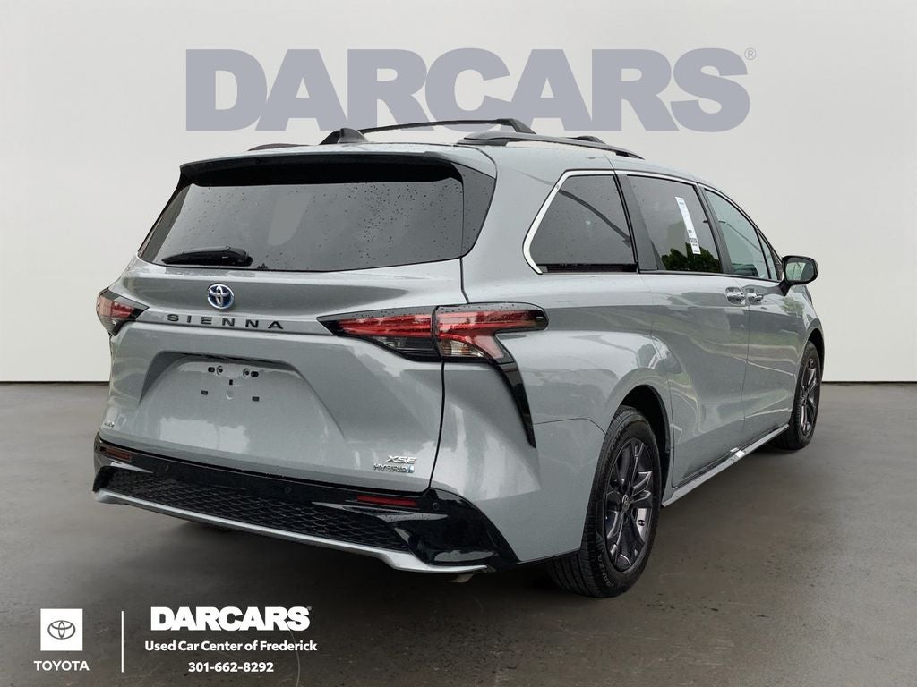 2024 Toyota Sienna XSE 7 Passenger