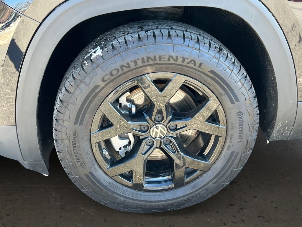 2024 Volkswagen Atlas 2.0T Peak Edition SEL