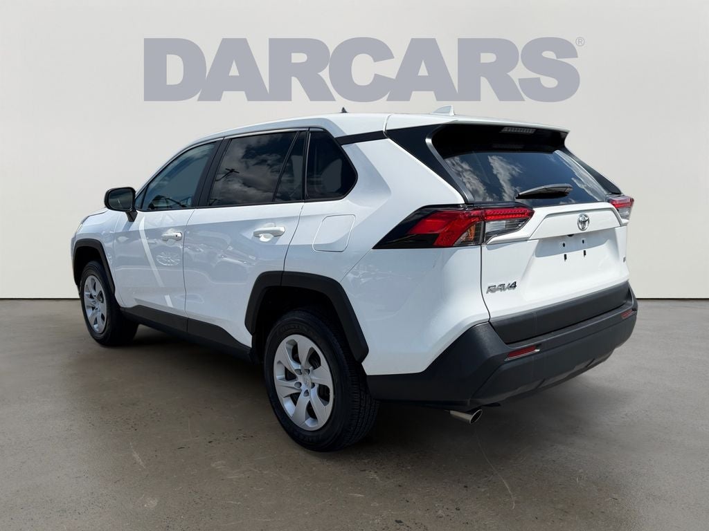 2025 Toyota RAV4 LE