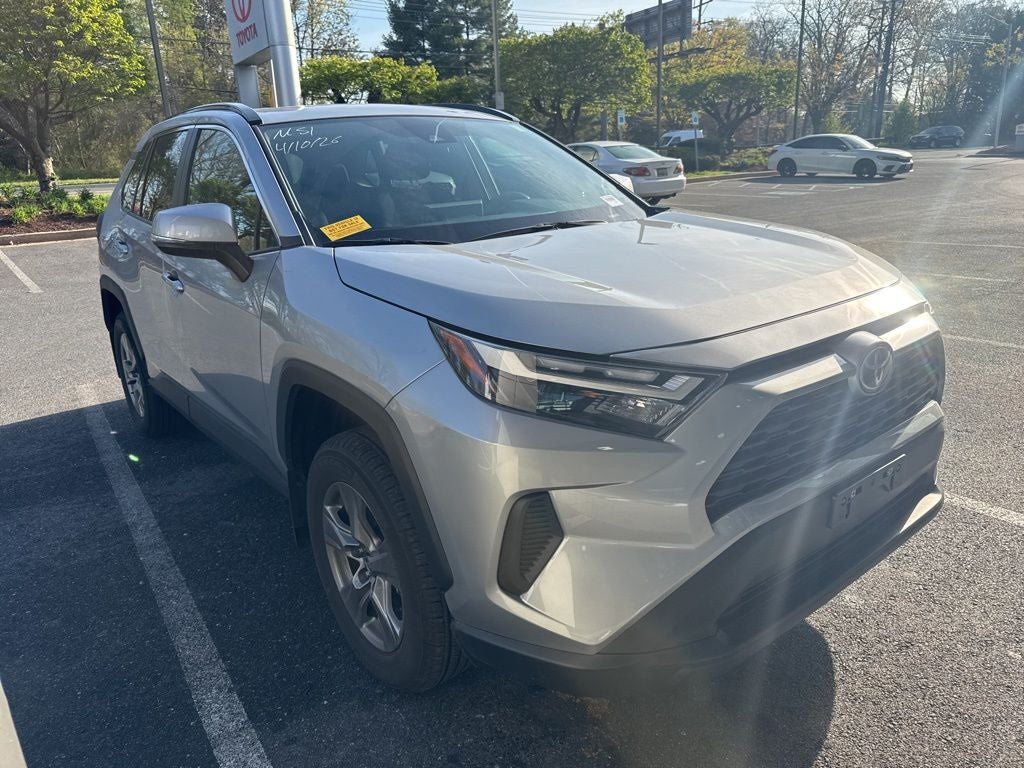 2025 Toyota RAV4 XLE
