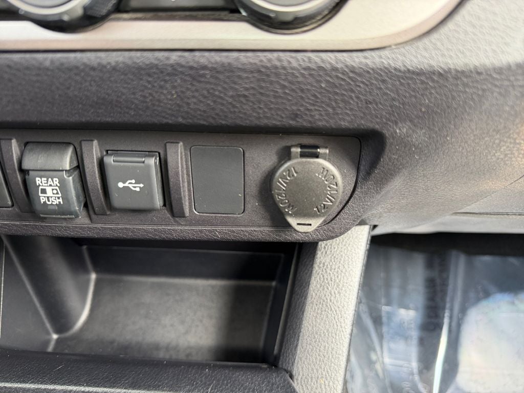 2021 Toyota Tacoma SR5 V6