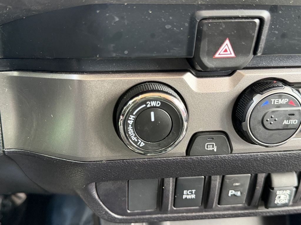 2021 Toyota Tacoma SR5 V6