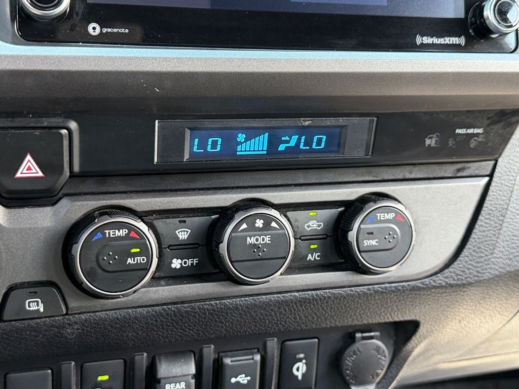 2022 Toyota Tacoma TRD Off-Road V6