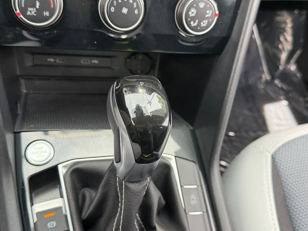 2025 Volkswagen Taos 1.5T S