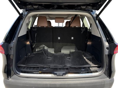 2025 Toyota Grand Highlander Platinum W/ NEW TIRES!