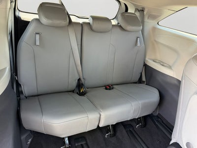 2022 Toyota Sienna XLE 7 Passenger