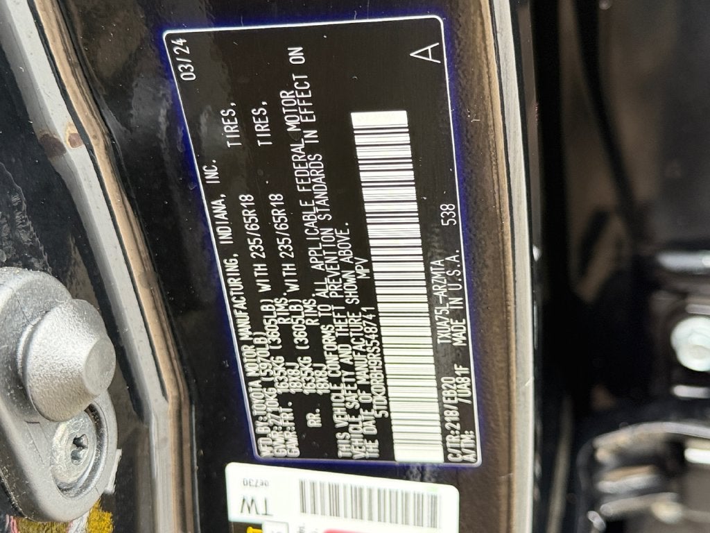 2024 Toyota Highlander XLE