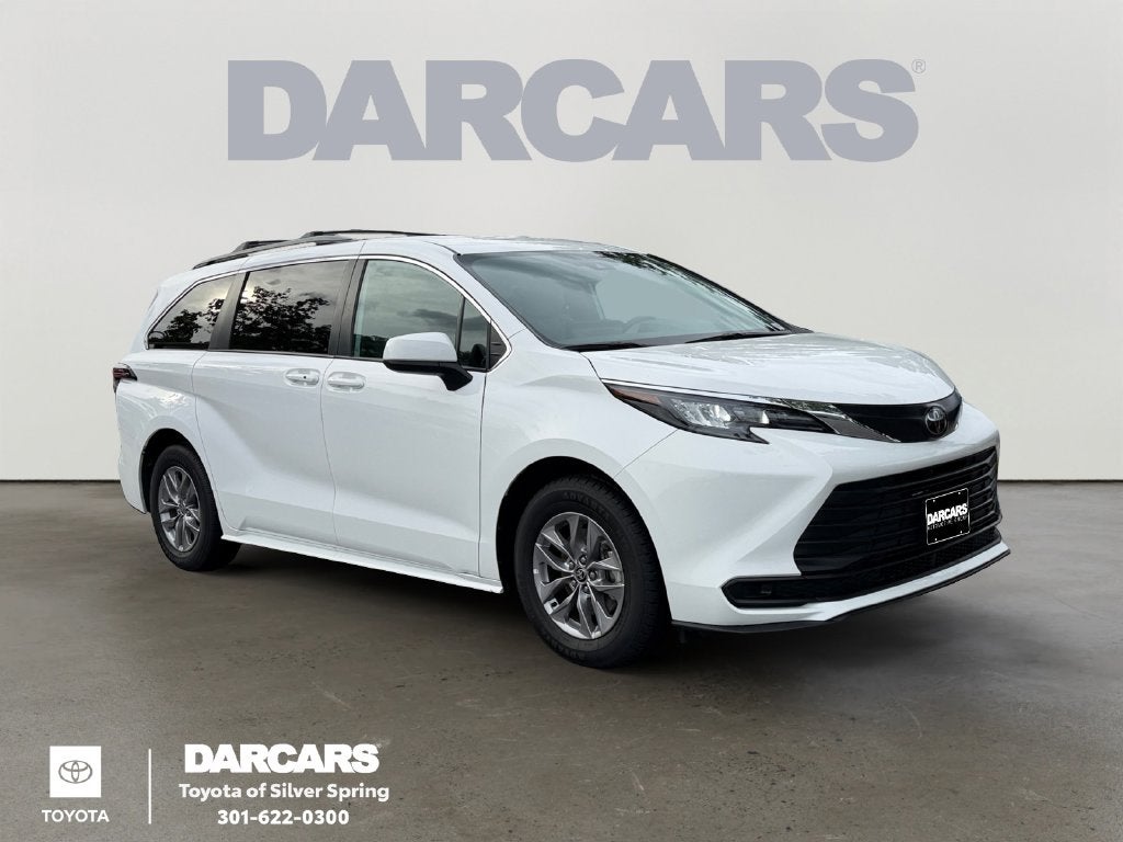 2026 Toyota Sienna LE