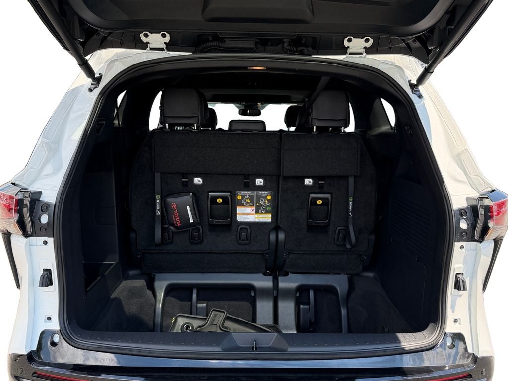 2026 Toyota Sienna XSE 7 Passenger