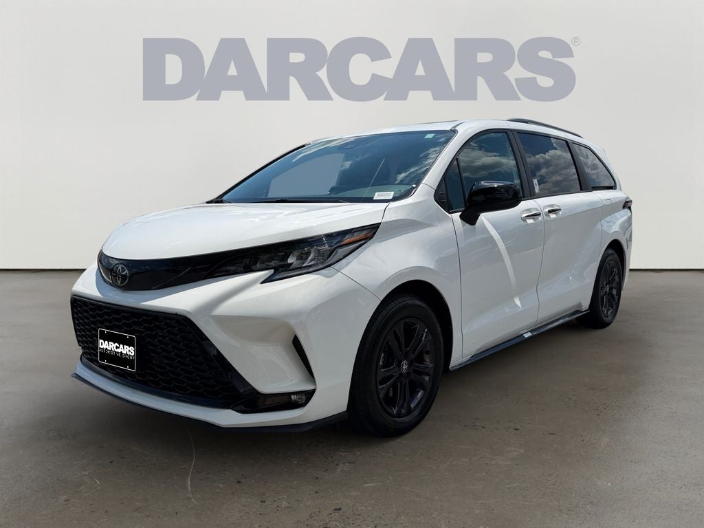 2026 Toyota Sienna XSE 7 Passenger