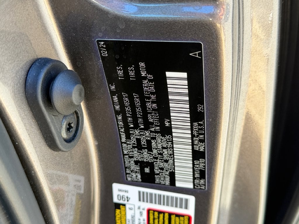 2024 Toyota Sienna XLE 8 Passenger
