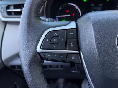 2023 Toyota Sienna XLE 8 Passenger