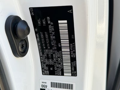 2023 Toyota Sienna XLE 8 Passenger
